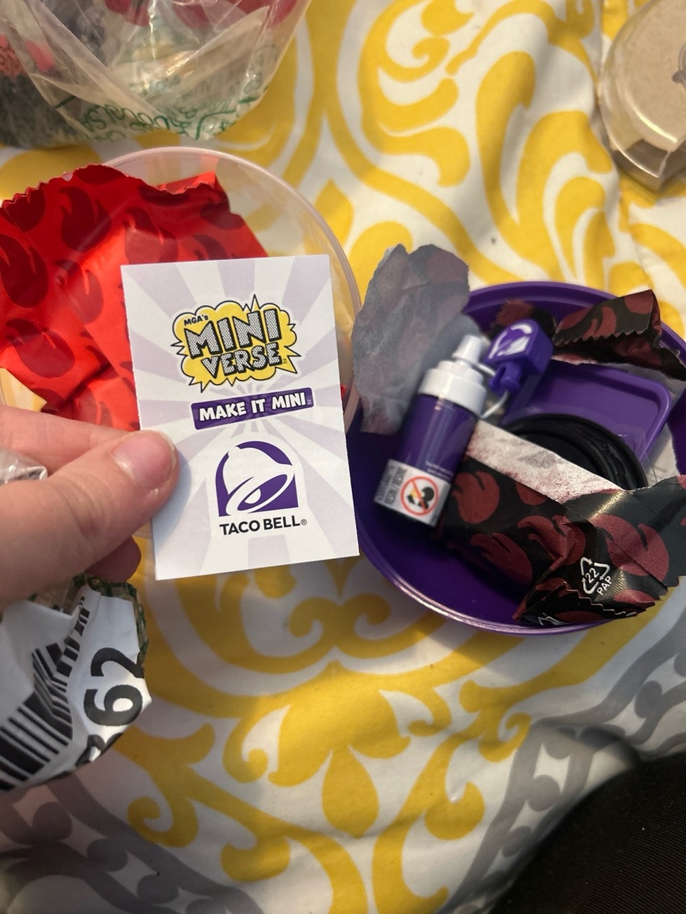 MGA Miniverse Make It Mini — Taco Bell Diablo Set